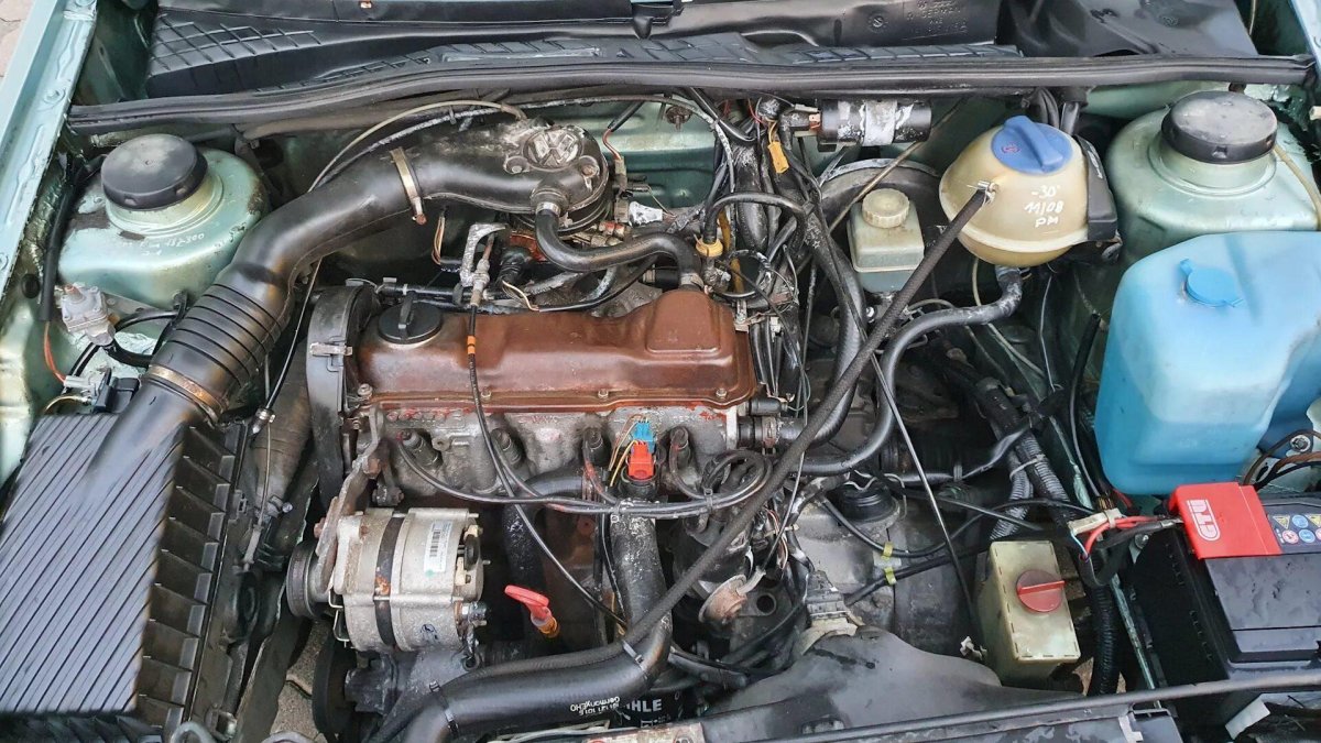 Фольксваген гольф 2 подкапотка