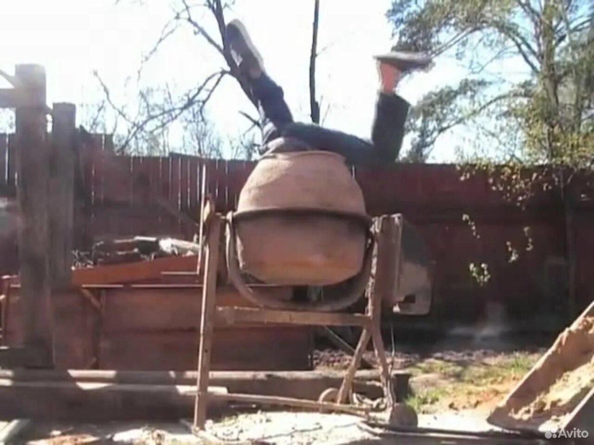 Кувалда бетономешалка