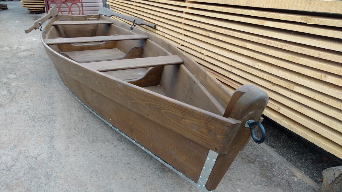 Лодка Чалдонка