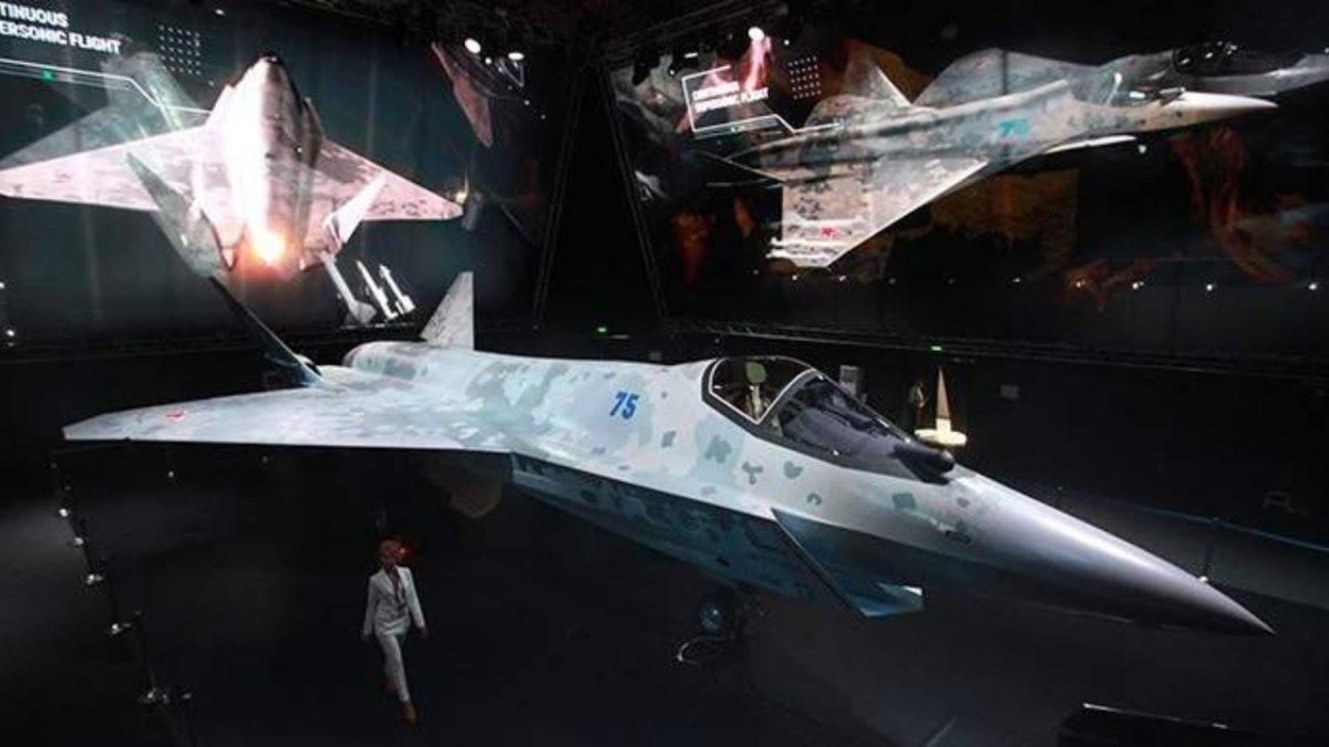 Су 75 самолет Макс 2021