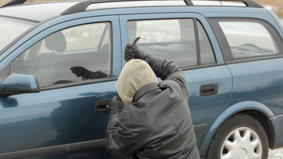 Угон автомобиля