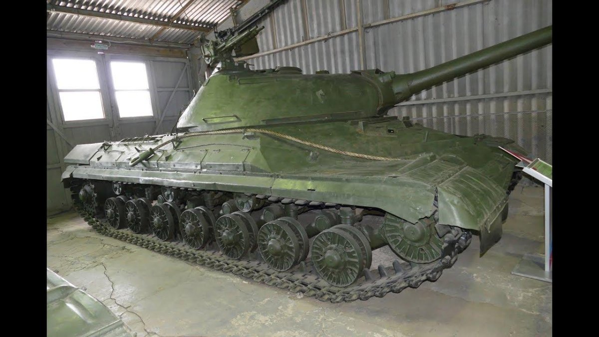 Танк ИС 5