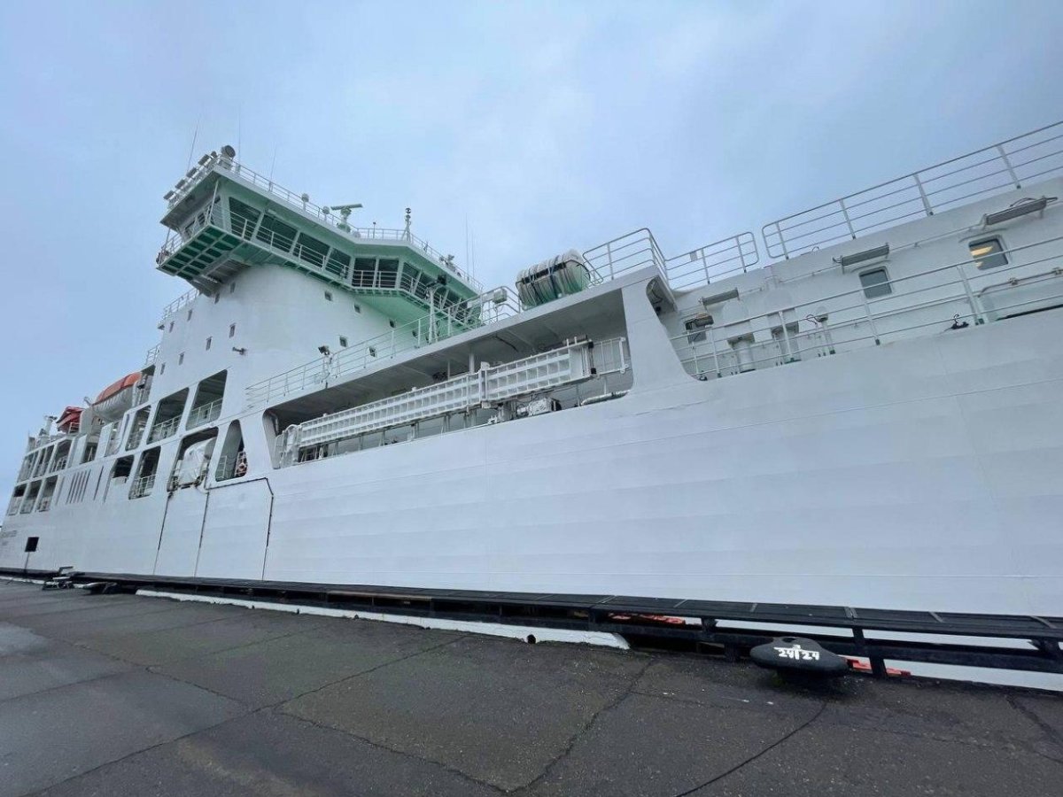 Грузопассажирский паром