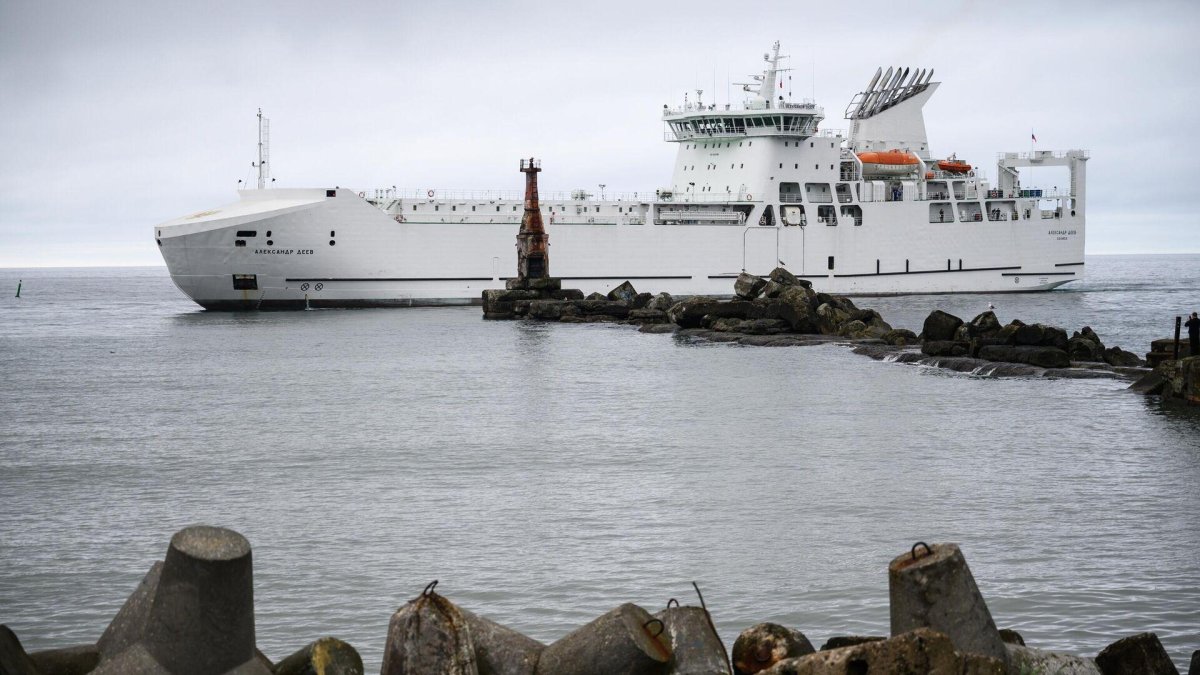 Александр Деев судно