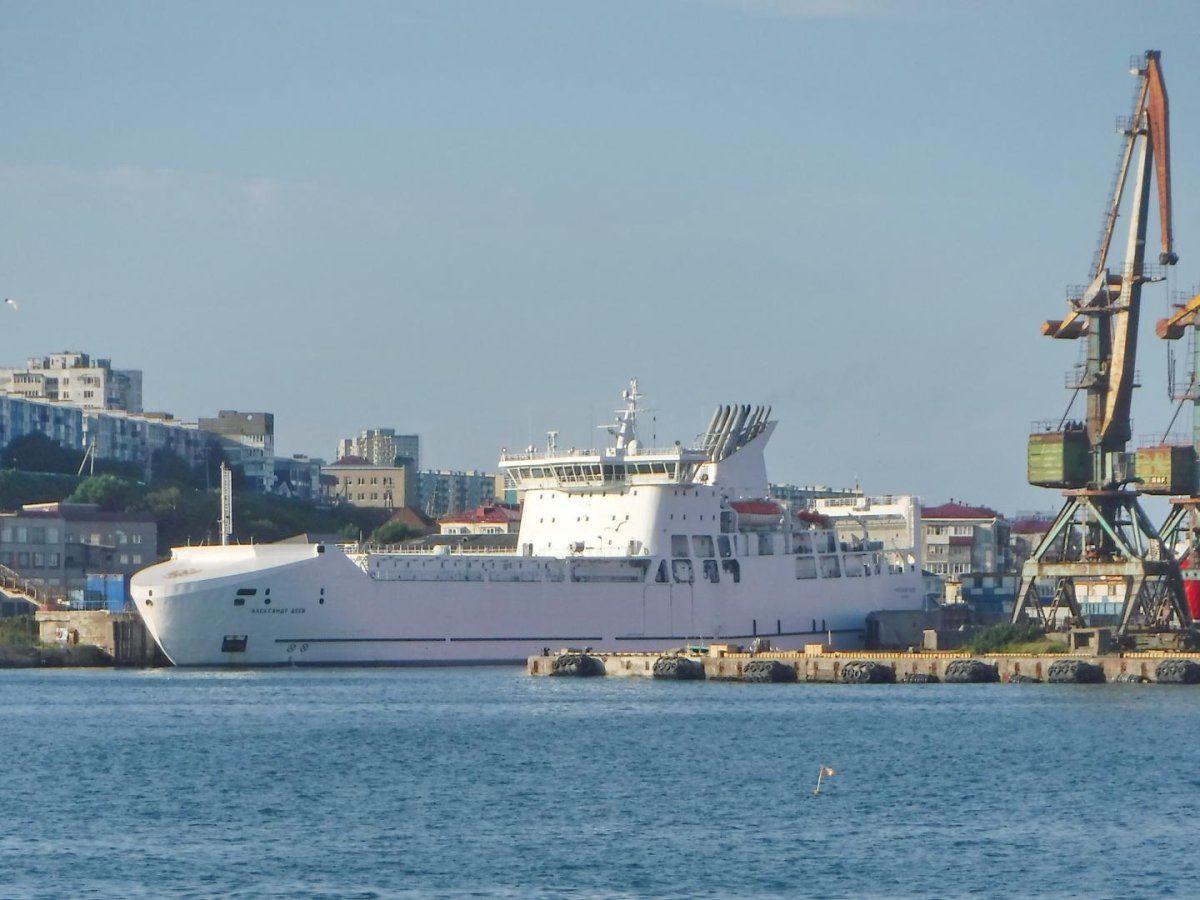 Новые паромы для Сахалина