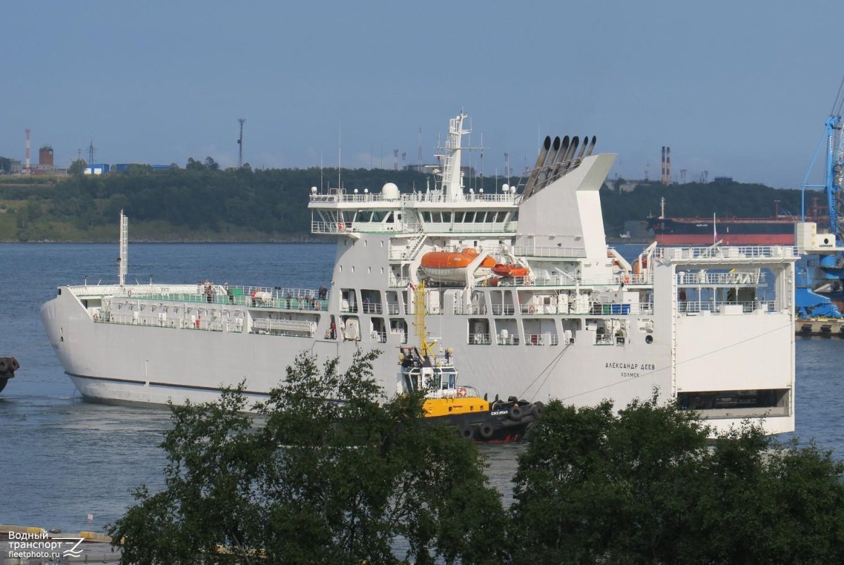 Капитан Захаров Волгонефть