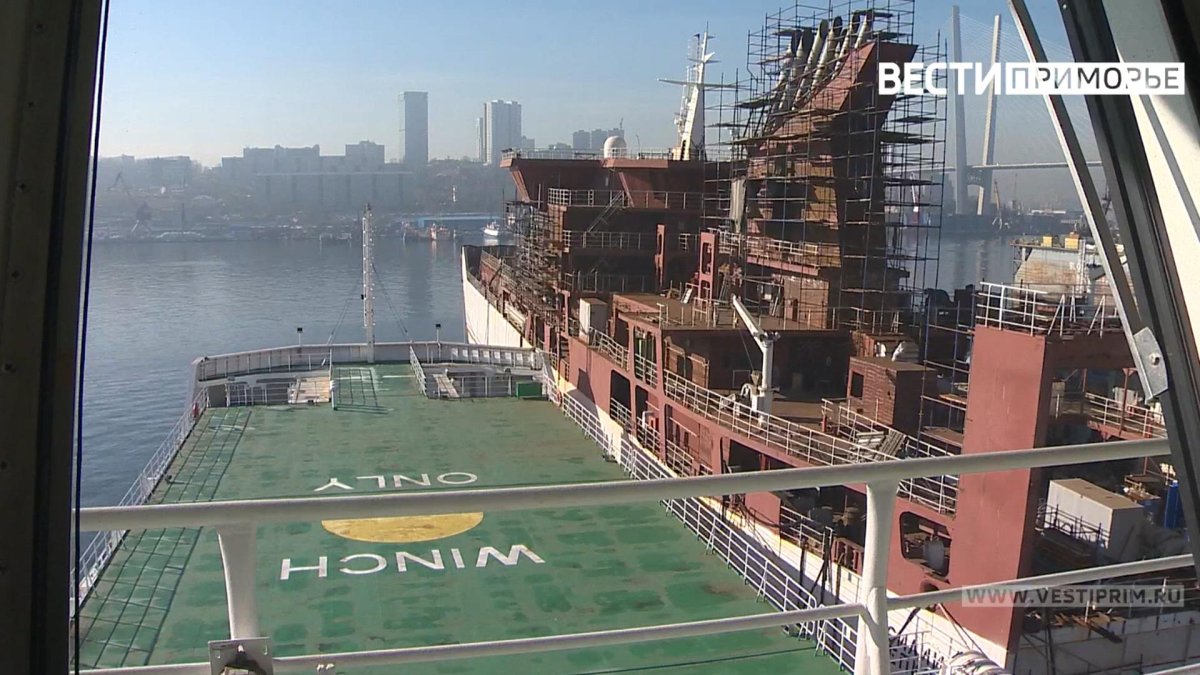 Амурский судостроительный завод