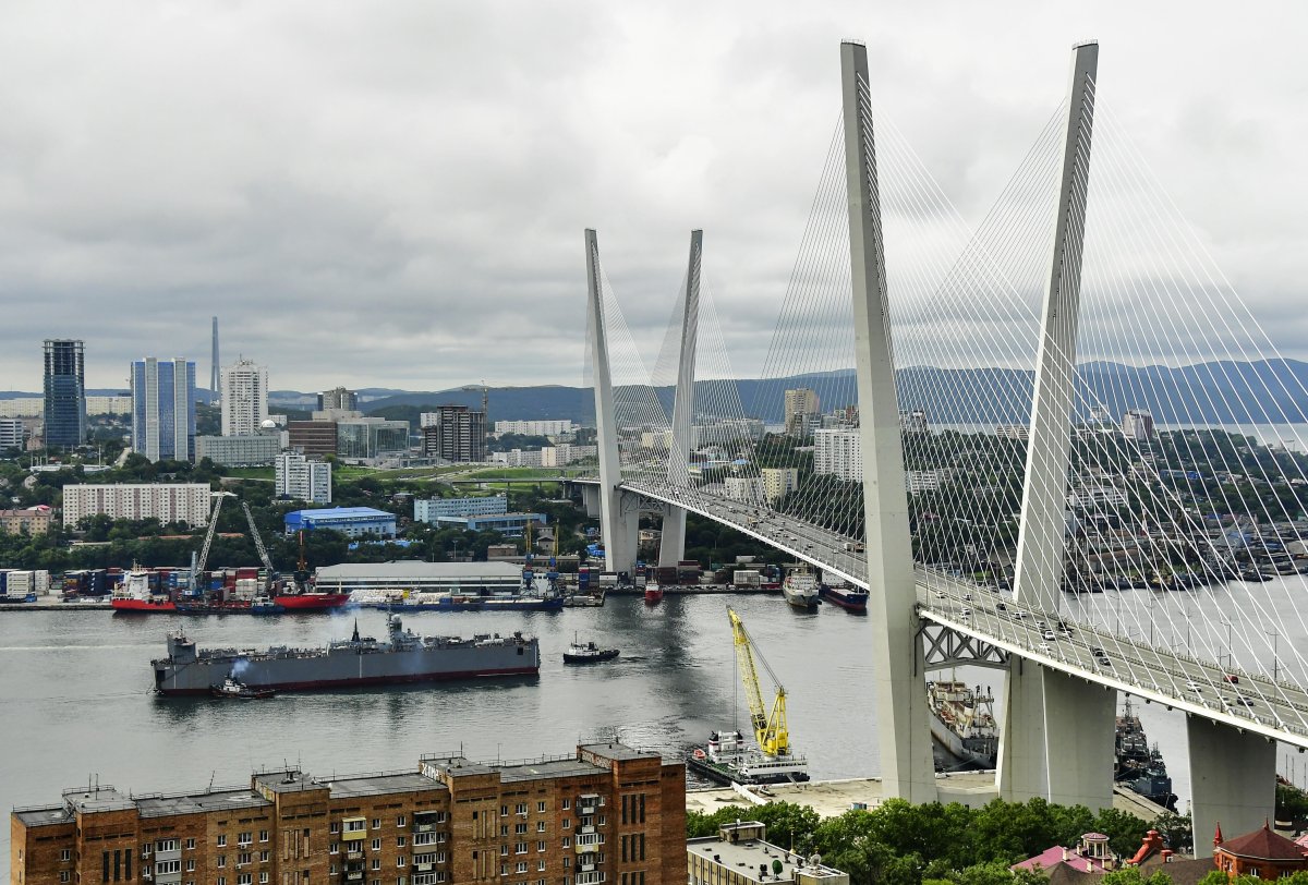Вантовый мост ЗСД через Корабельный фарватер