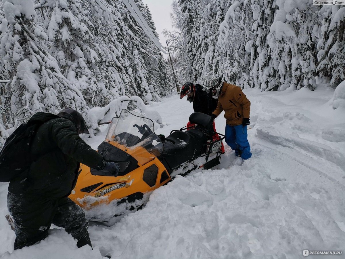 Укок зимой снегоходы