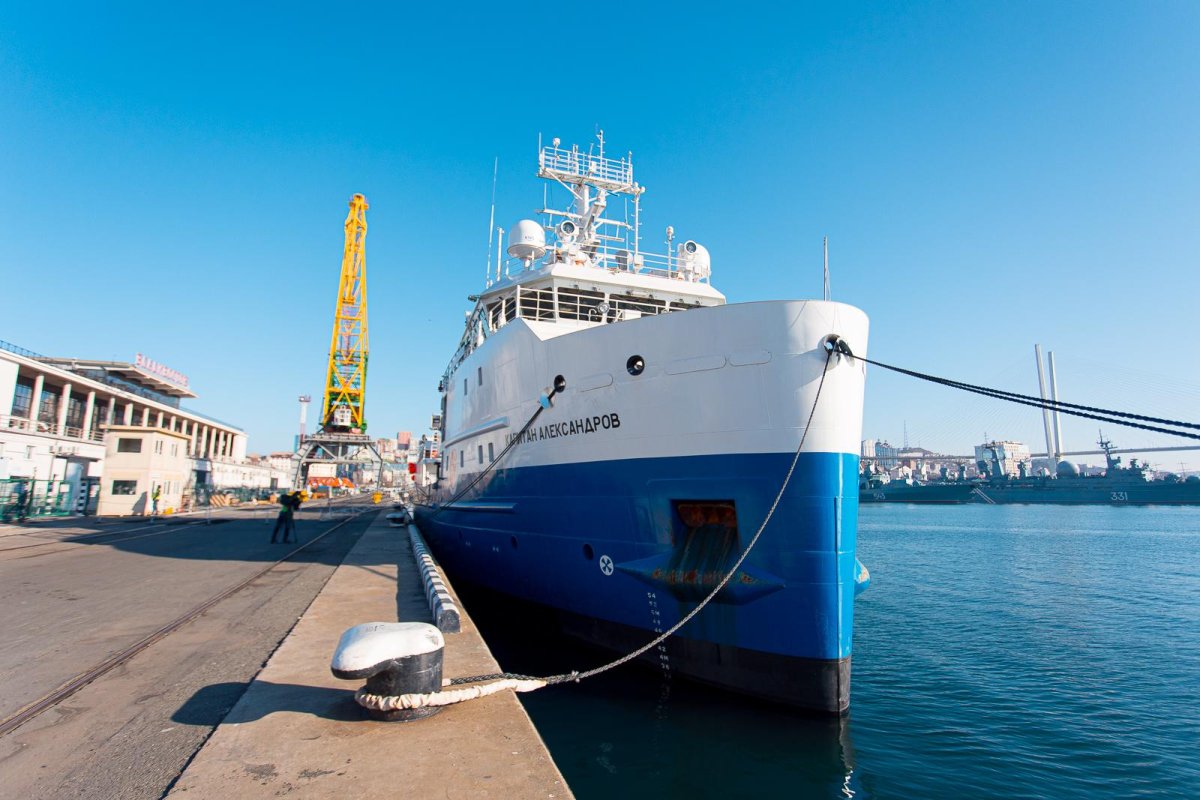 Капитан Александров краболов