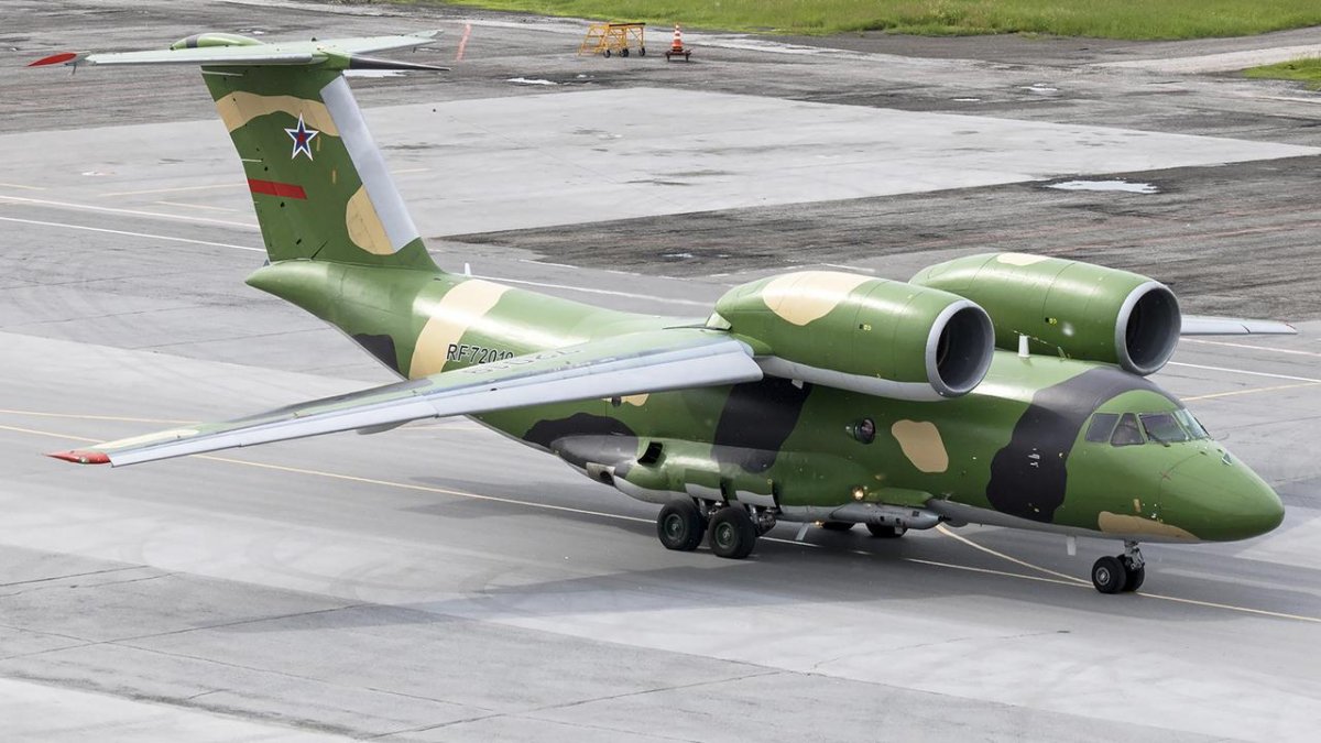 Патрульный самолет АН-72п