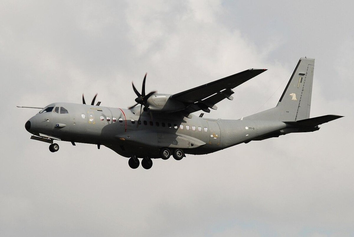 Casa c-295