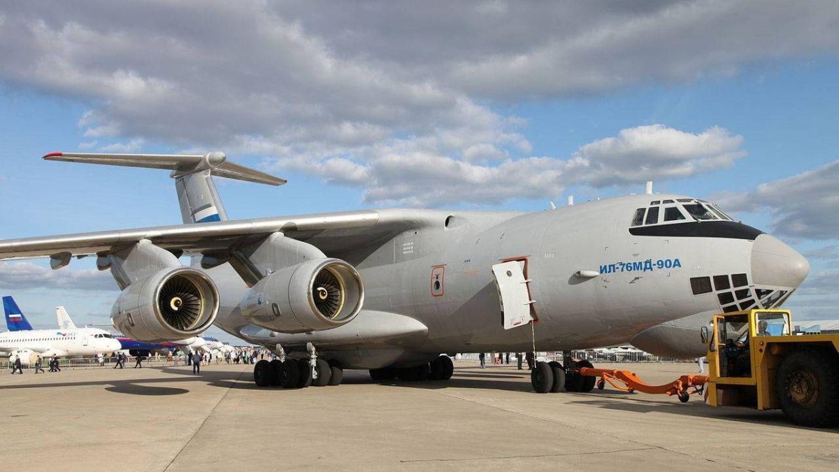 Самолёт ил-76мд-90а