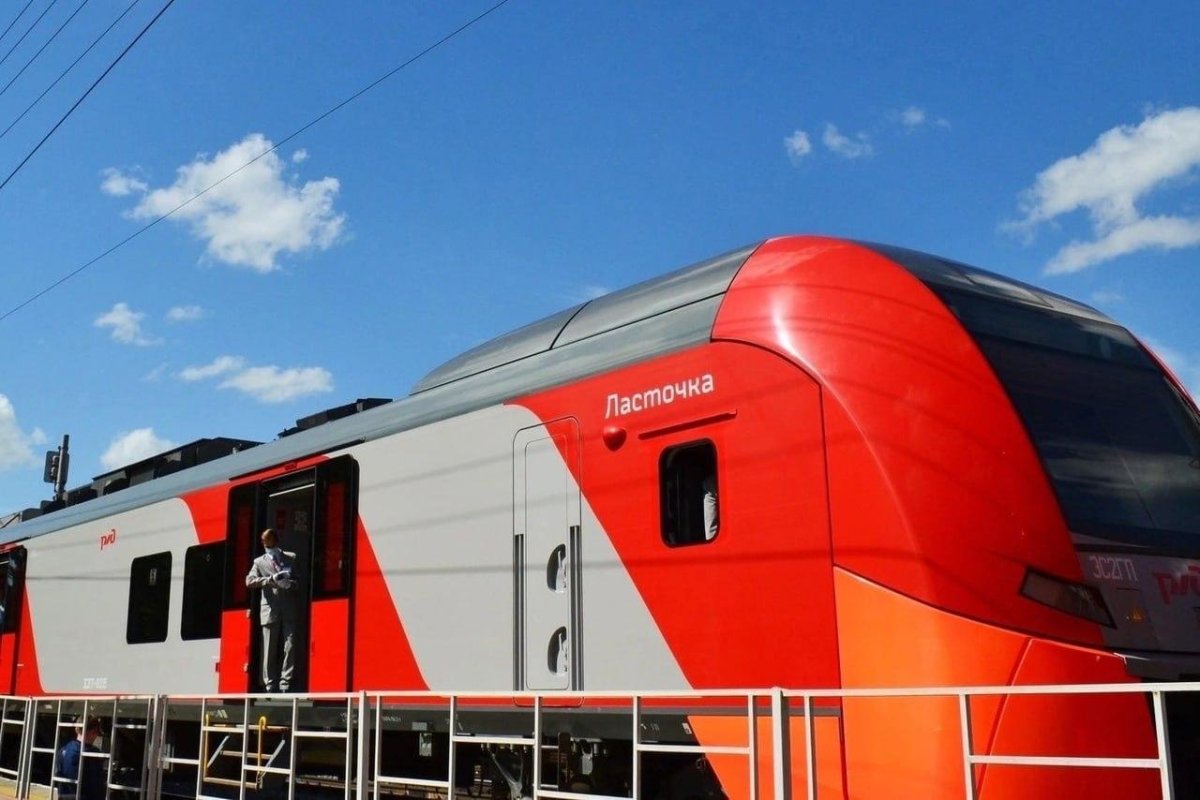Поезд Ласточка Великий Новгород Санкт-Петербург