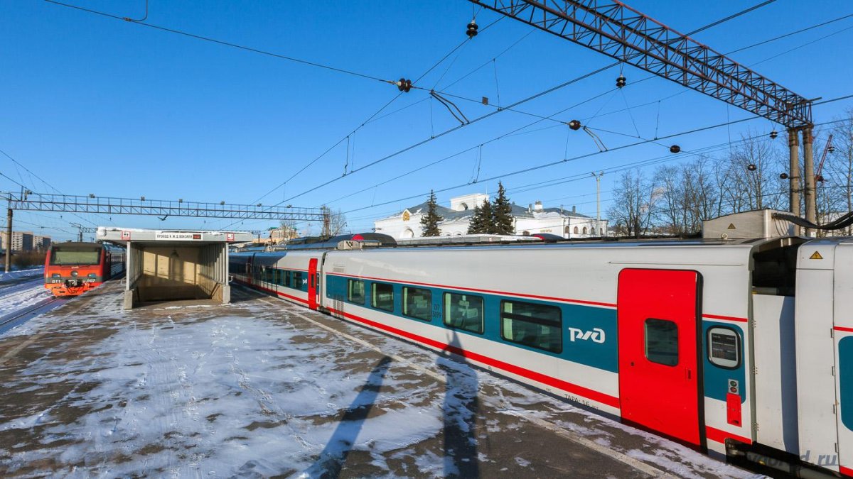 Поезд Москва Великий Новгород