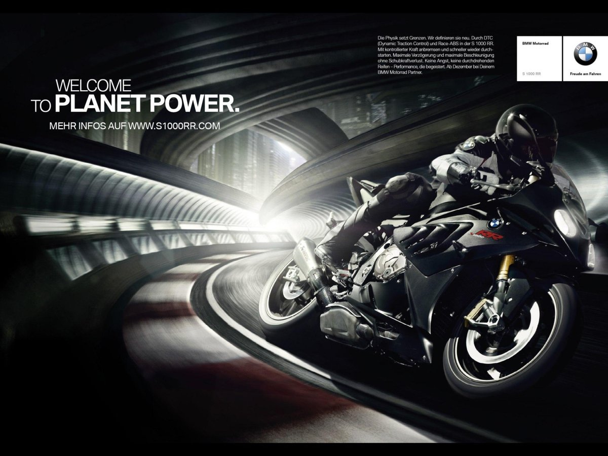 Реклама BMW s1000rr