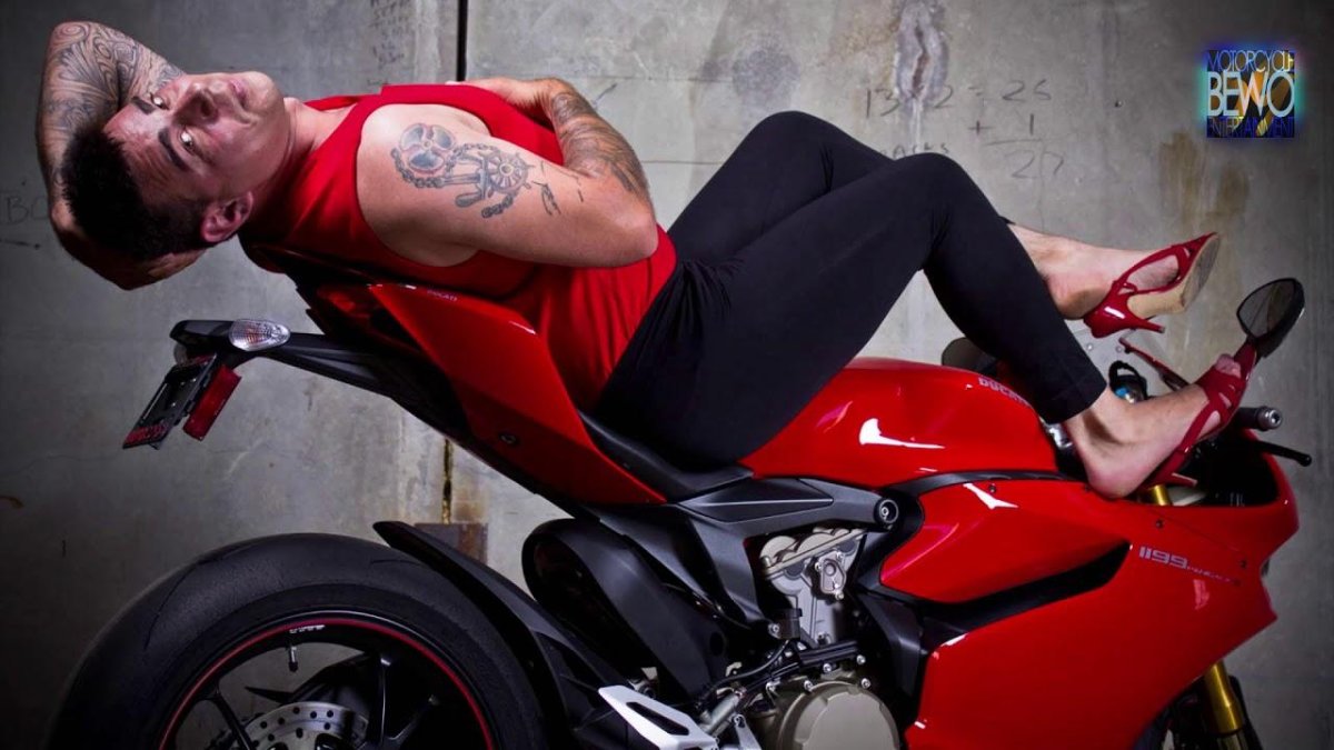 Дукати брутал