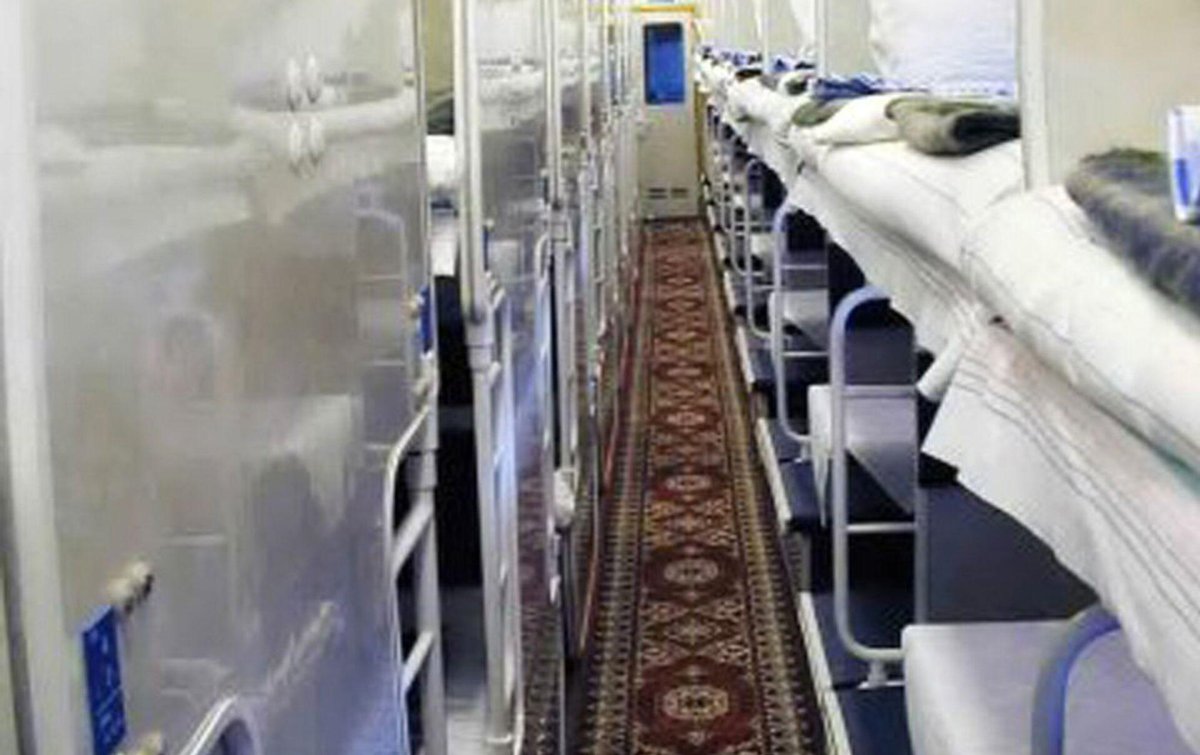 Фирменный поезд СОЖ 055б Москва Гомель