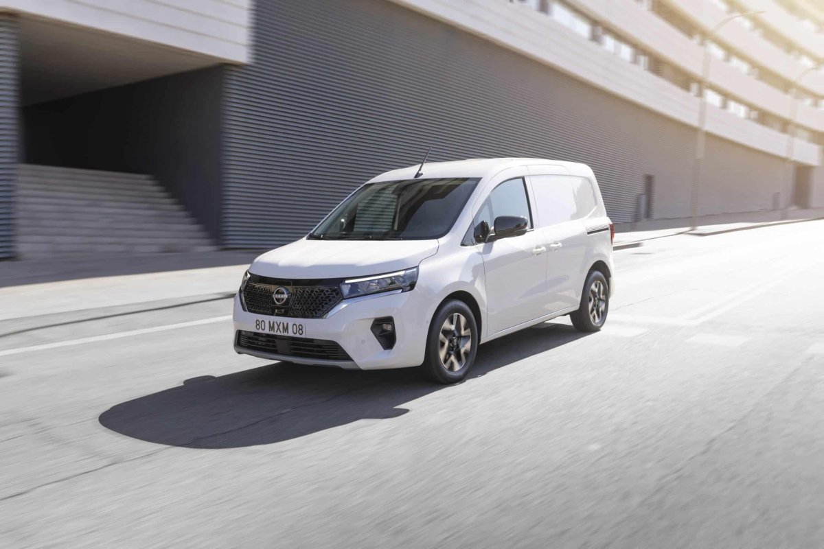 Nissan townstar салон