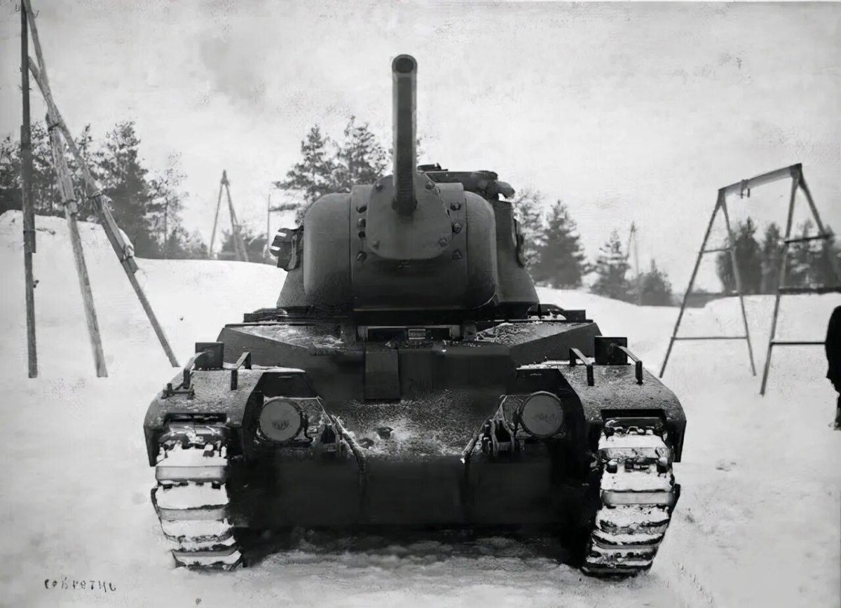 Матильда с 76 мм пушкой