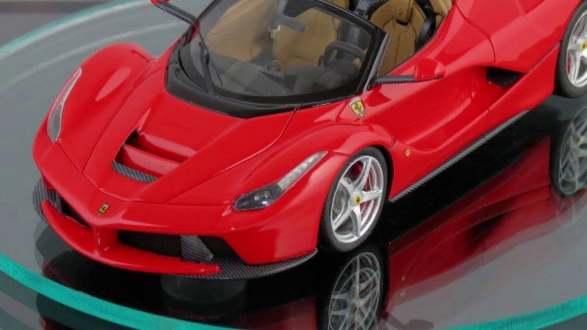 LAFERRARI Spider