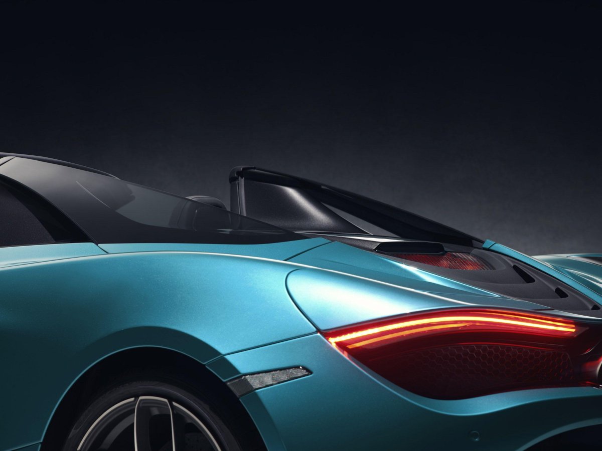 MCLAREN 720s