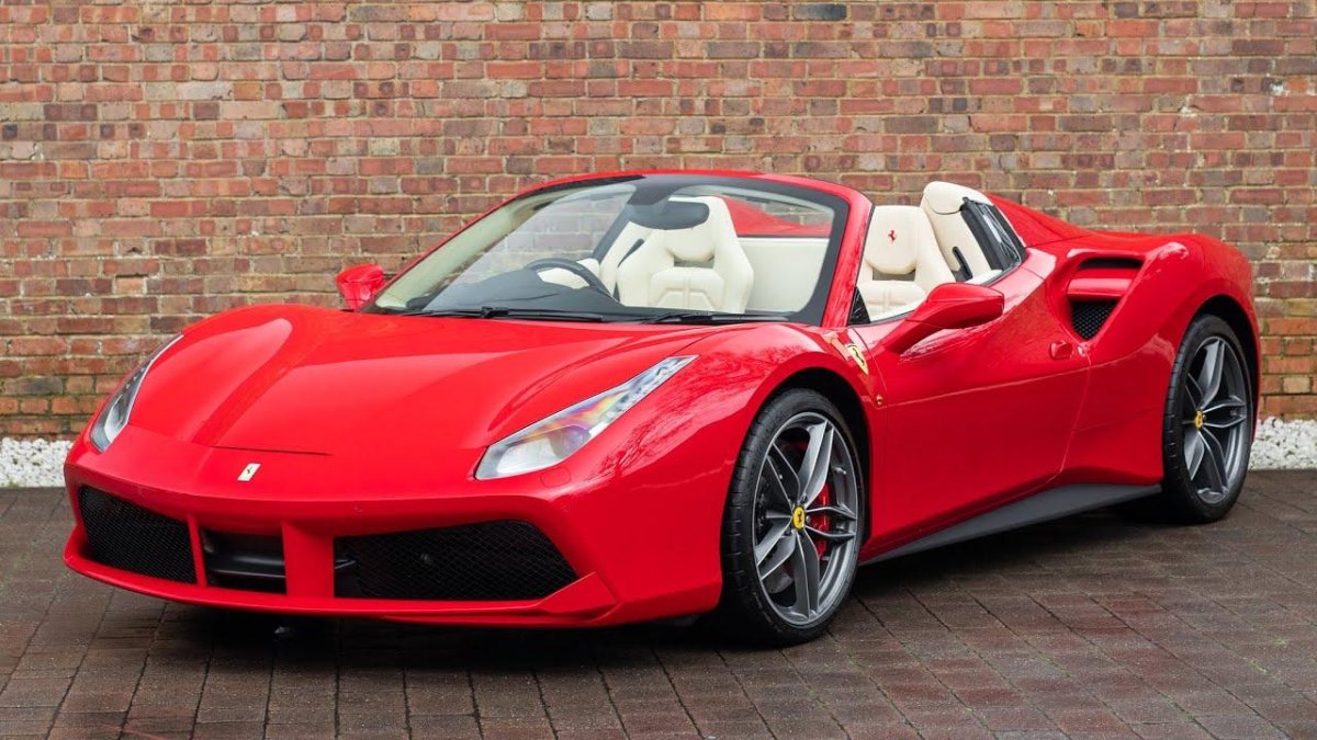 Ferrari 488