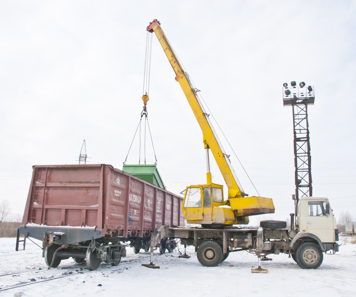 Погрузка краном