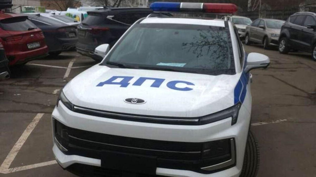 Машина Москвич 2023