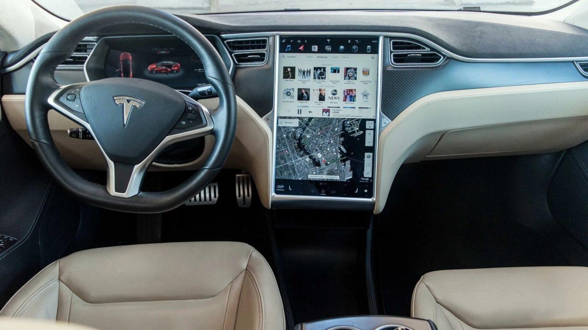 Tesla model s 2013 салон