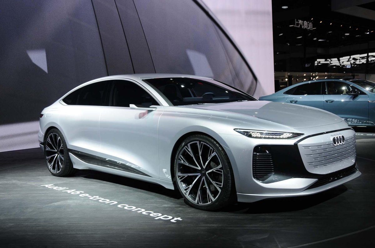 Ауди а6 e-tron 2022