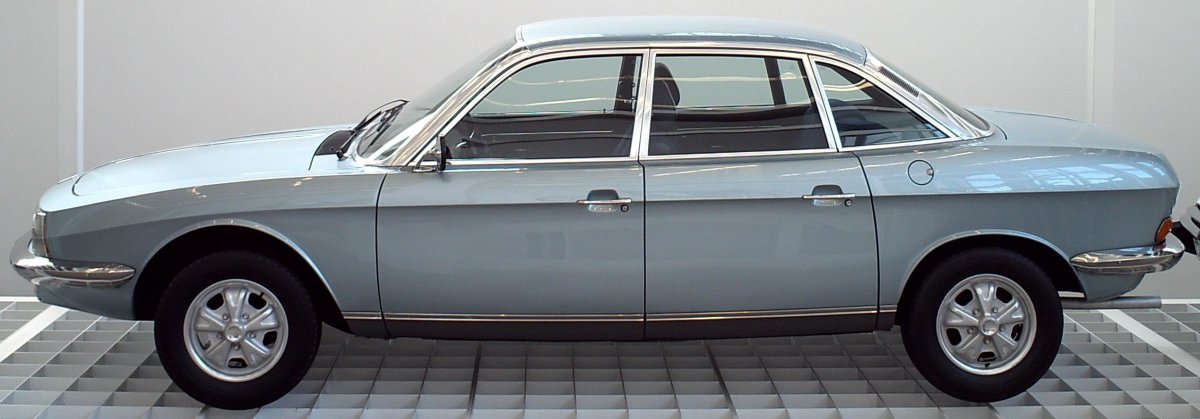 Автомобиль ro 80