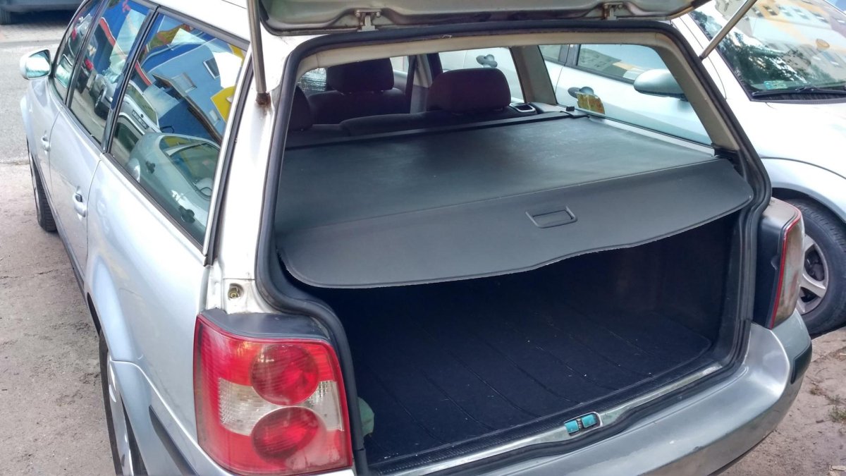 Passat b8 задняя шторка багажника