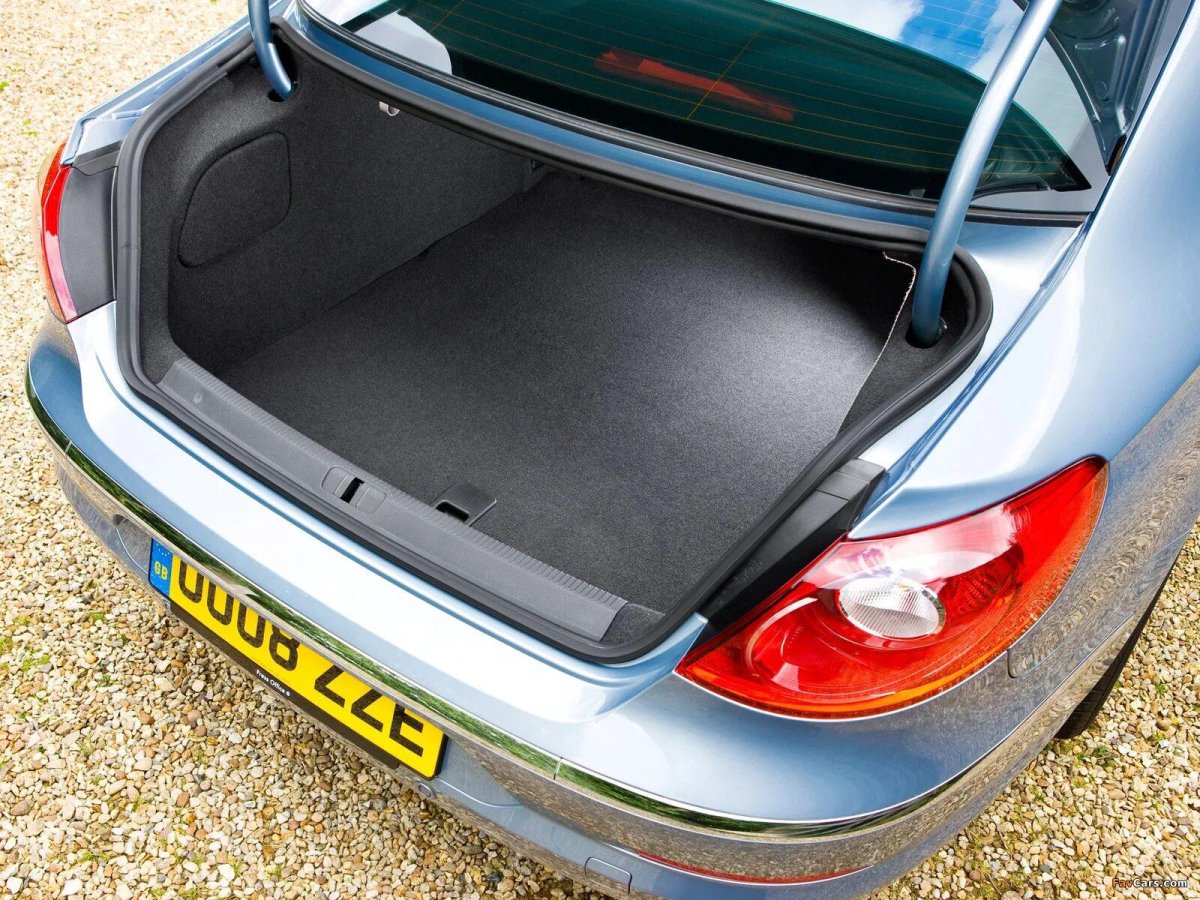 Пассат СС 2010 багажник