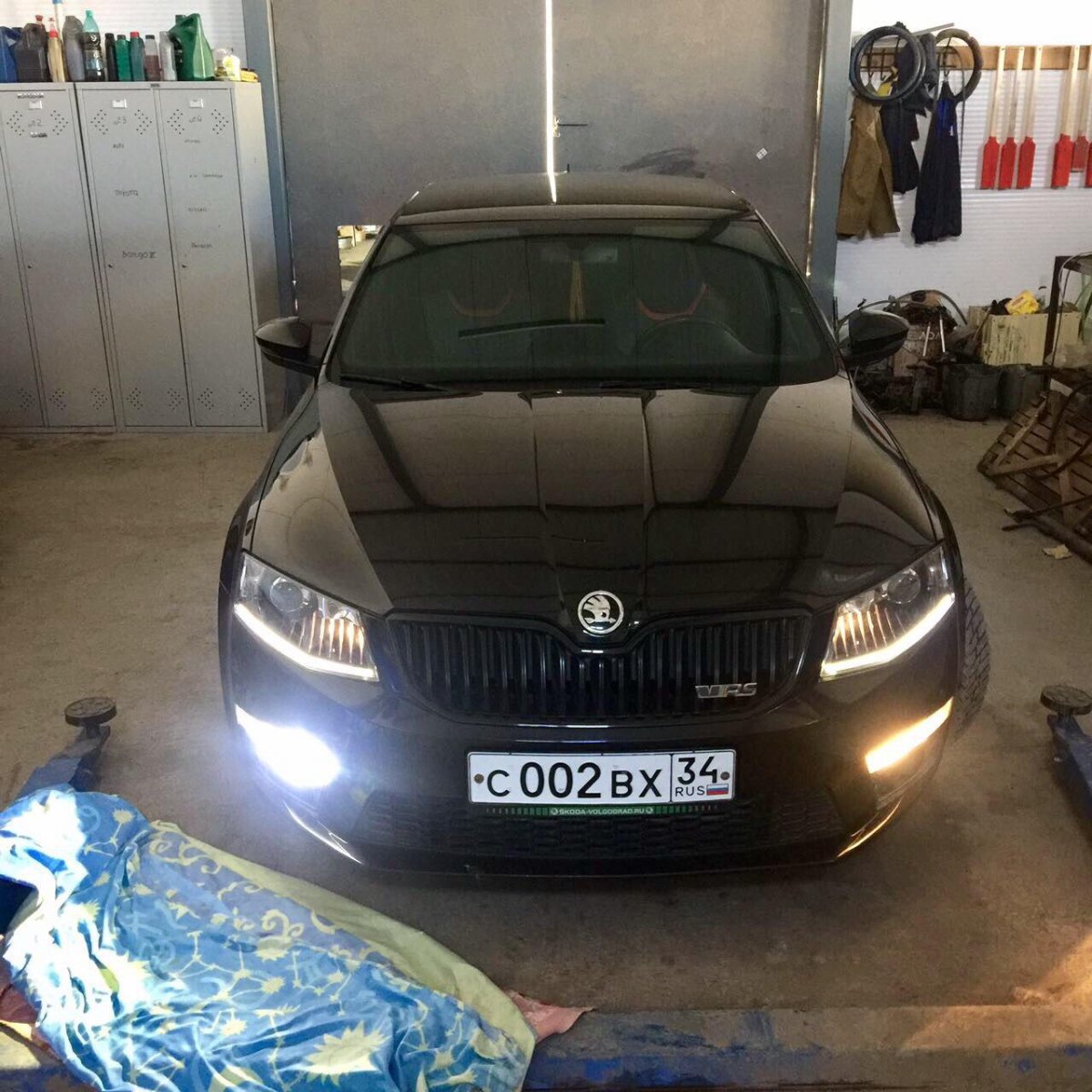 Противотуманные фары Skoda Octavia a7 RS