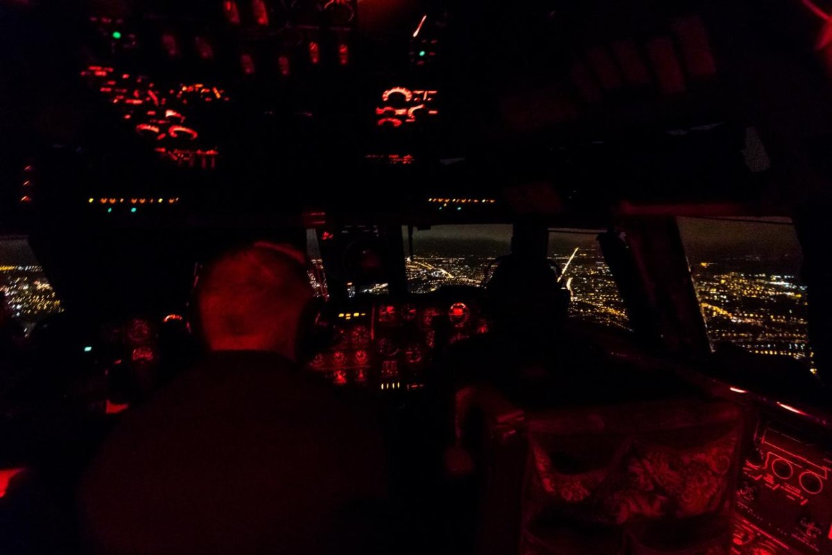 Ил-76 кабина пилотов