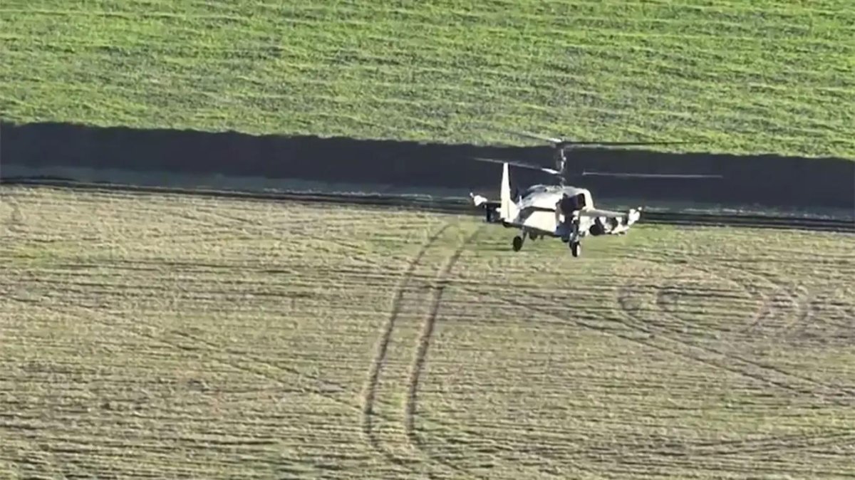 Пилоты вертолета ка-52