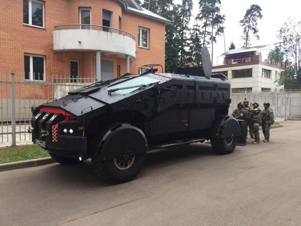 Каратель Фалькатус бронеавтомобиль
