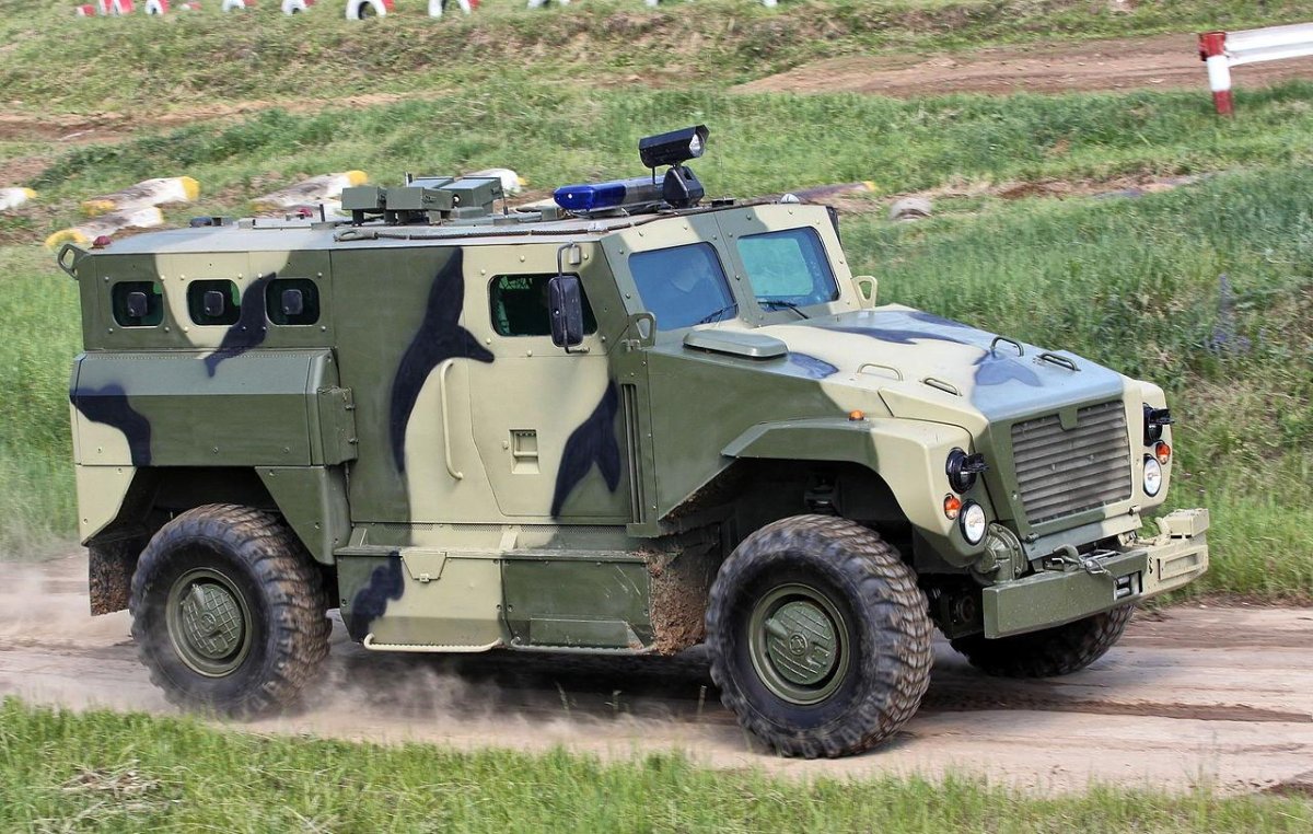 ВПК-3924 «медведь» бронеавтомобиль