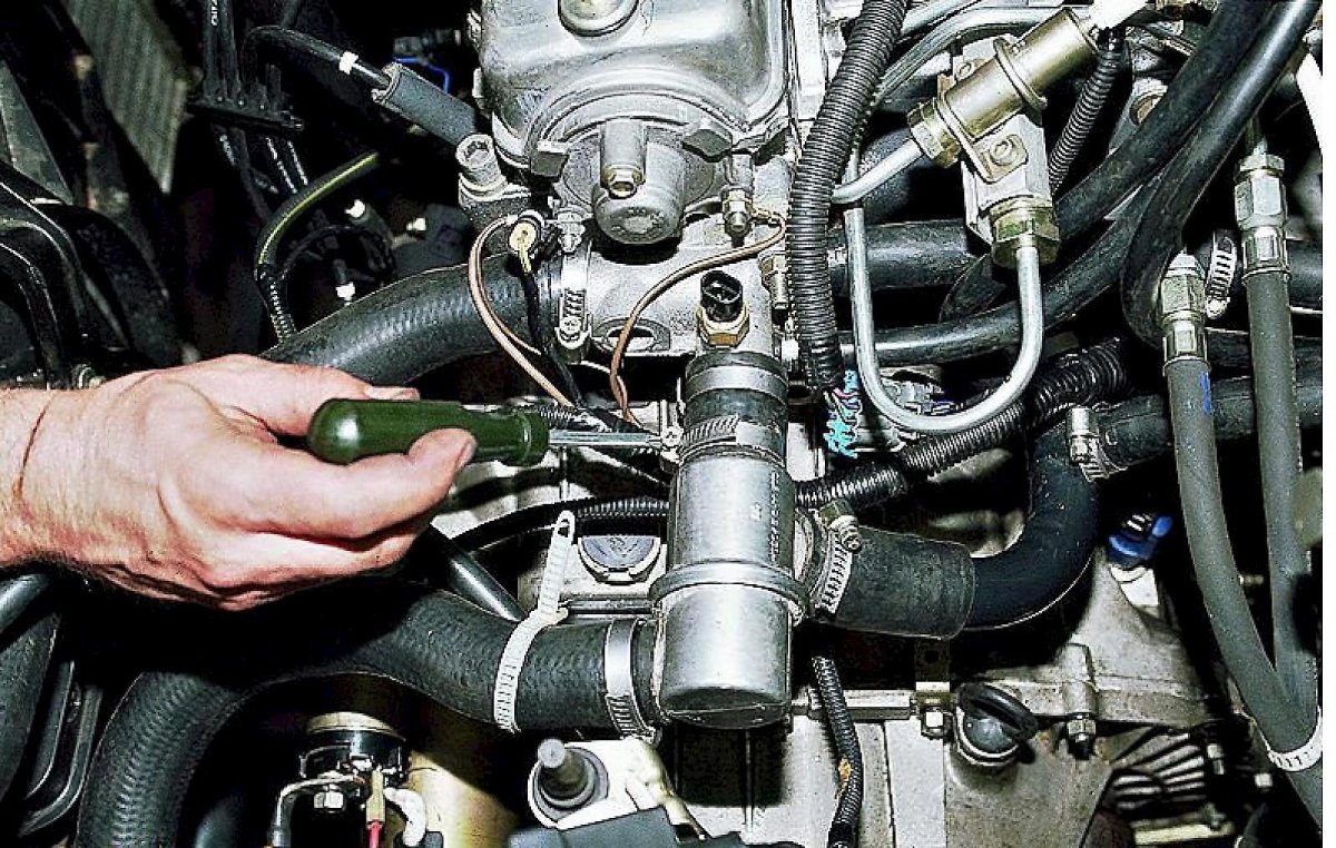 Термостат ВАЗ 2114 8 клапанов