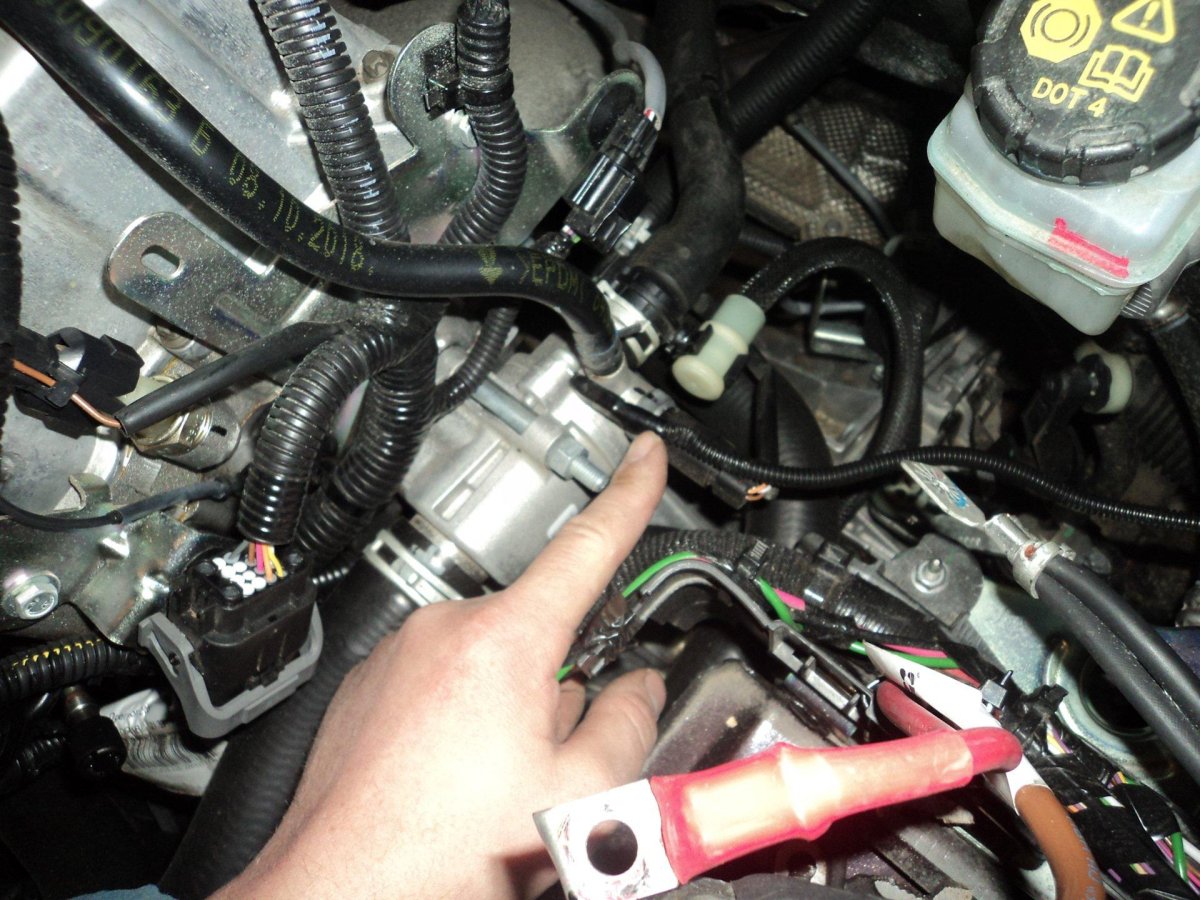 Датчик включения вентилятора Лада Ларгус