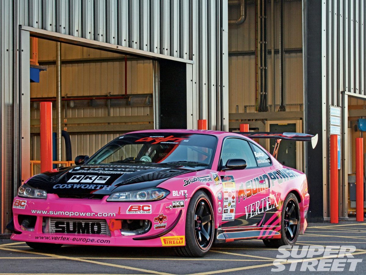 Nissan Silvia s15 Pink