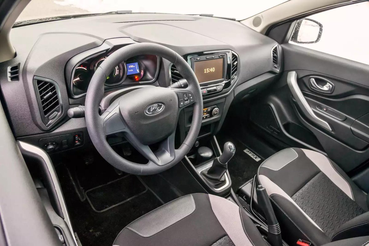 Lada XRAY 2016 салон