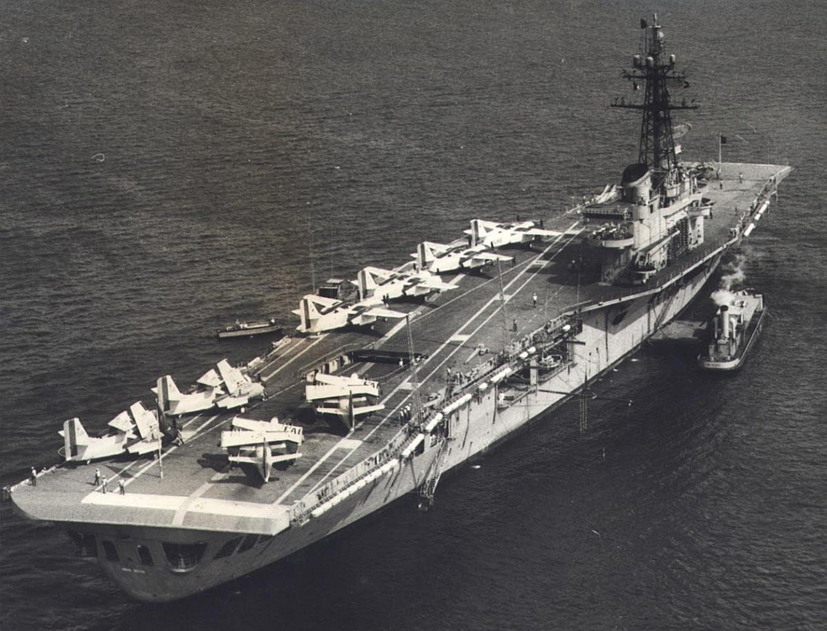 Бразильский авианосец Minas gerais