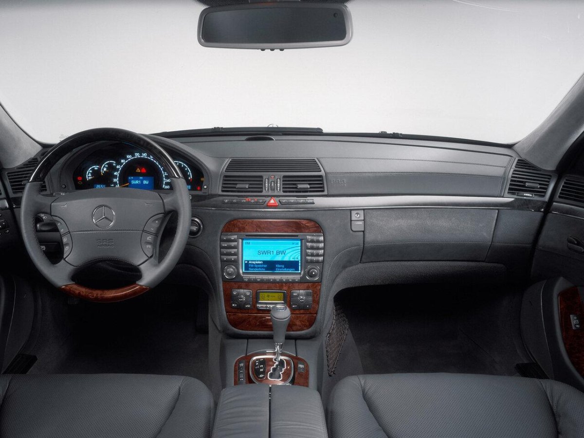 Mercedes Benz s class w220 салон