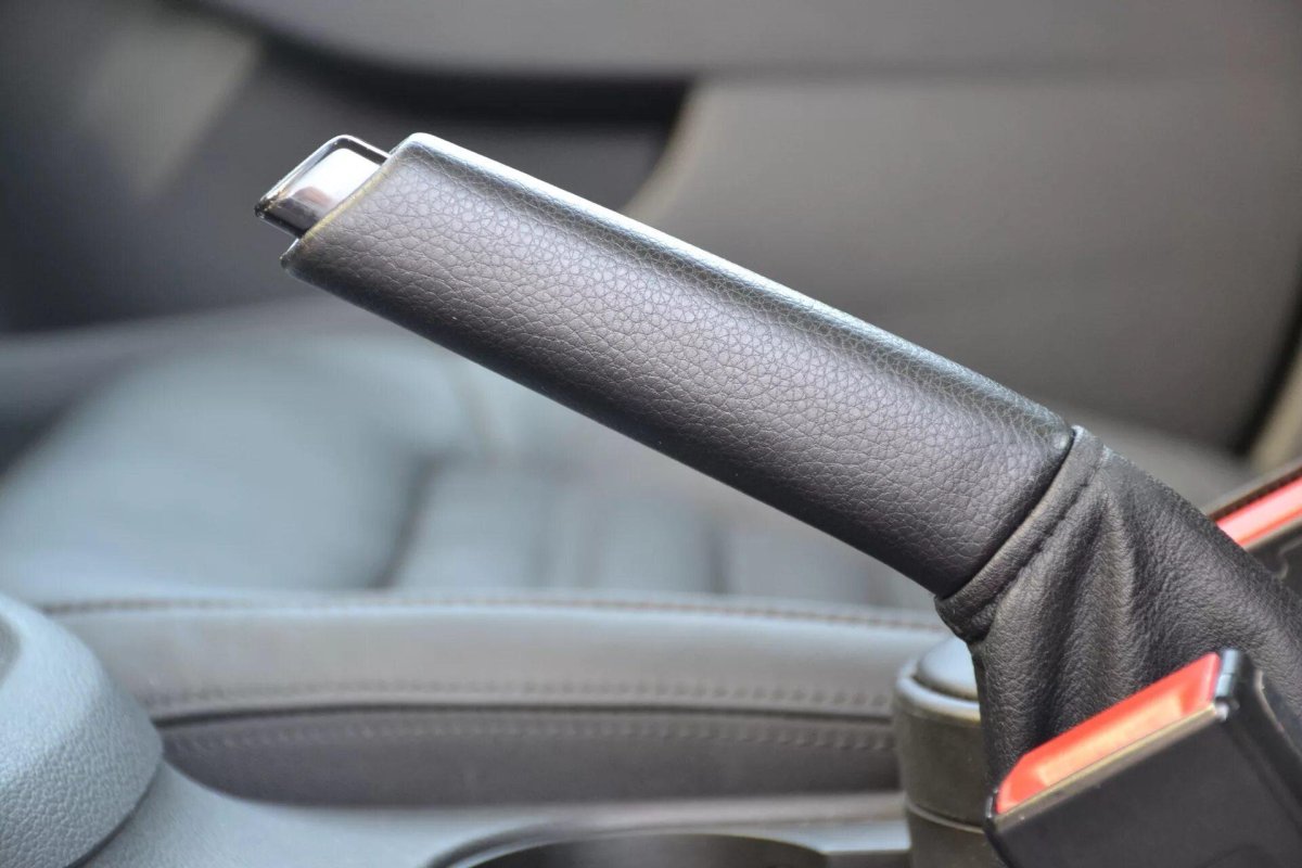 Ручка ручника ВАЗ 2109