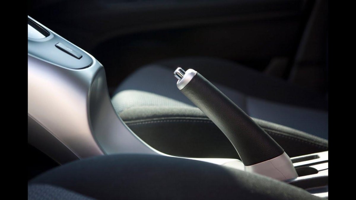 Ручник автомобиля