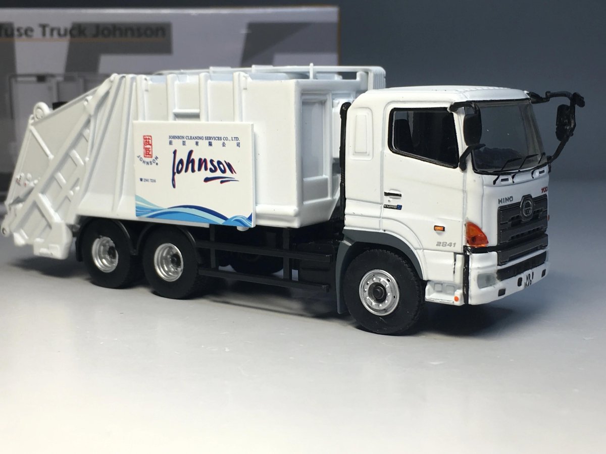 Hino 700 тягач