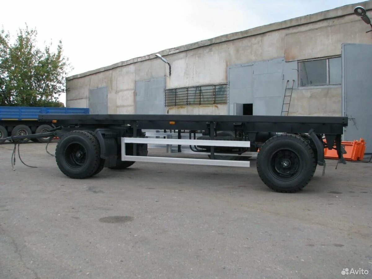 Прицеп-шасси НЕФАЗ 8332-1006000