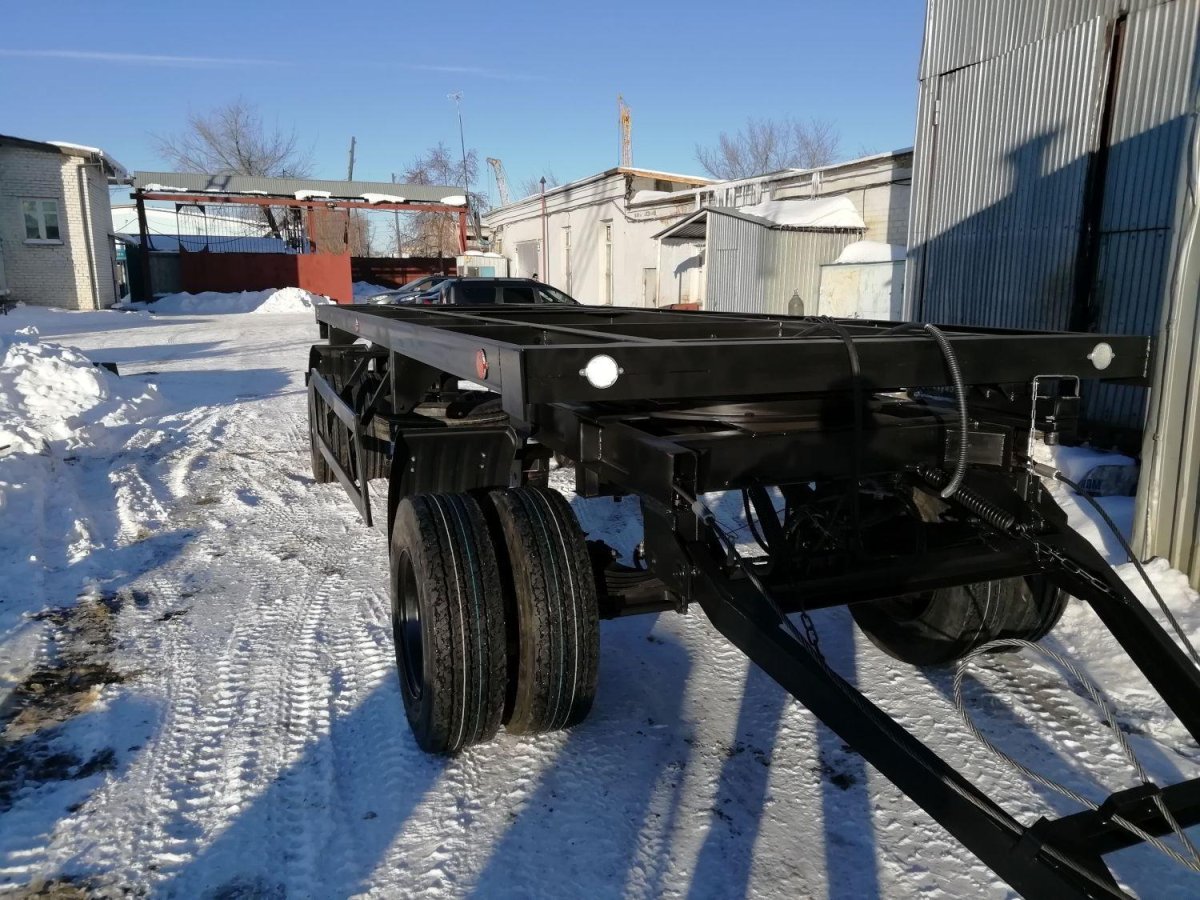 8469 Прицеп тракторный двухосный